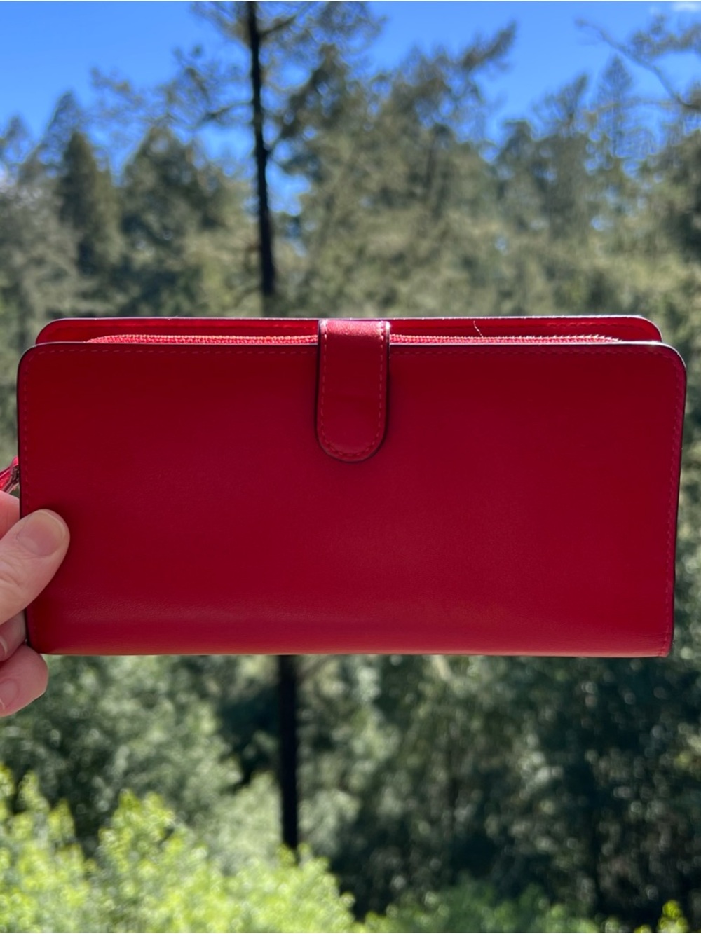 COACH Red Smooth Leather Slim Wallet Clutch CC Holder Gold Hardware AUTHENTIC - Picture 2 of 8